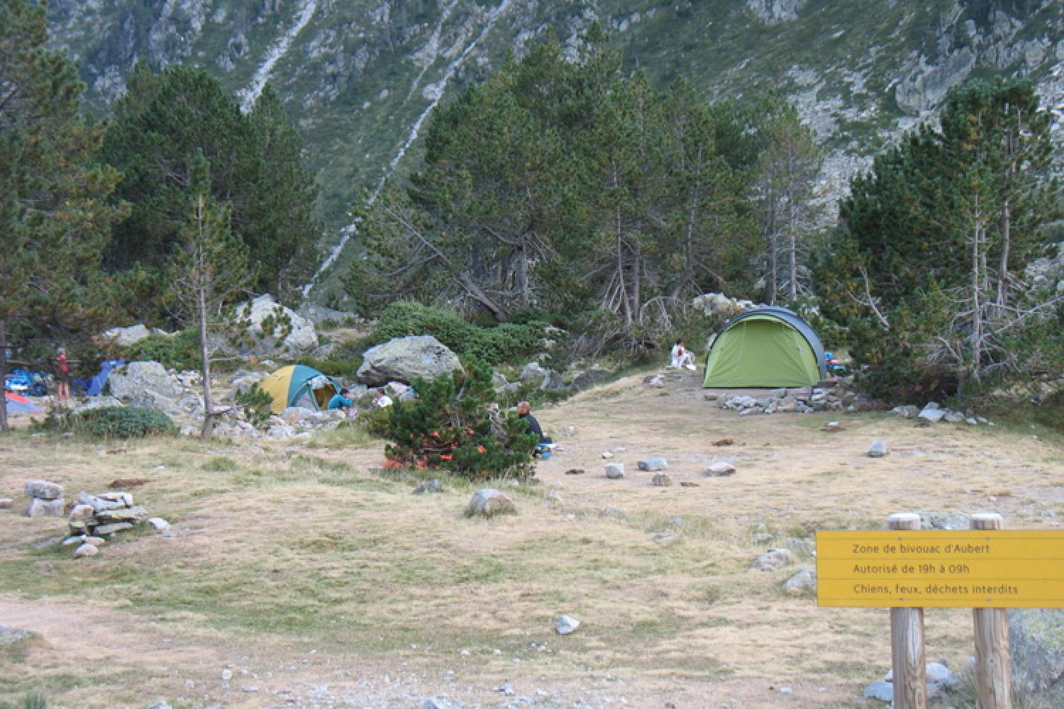 panneau-zone-bivouac-daubert-reserve-naturelle-du-neouvielle-aure-m-guillembet.jpg